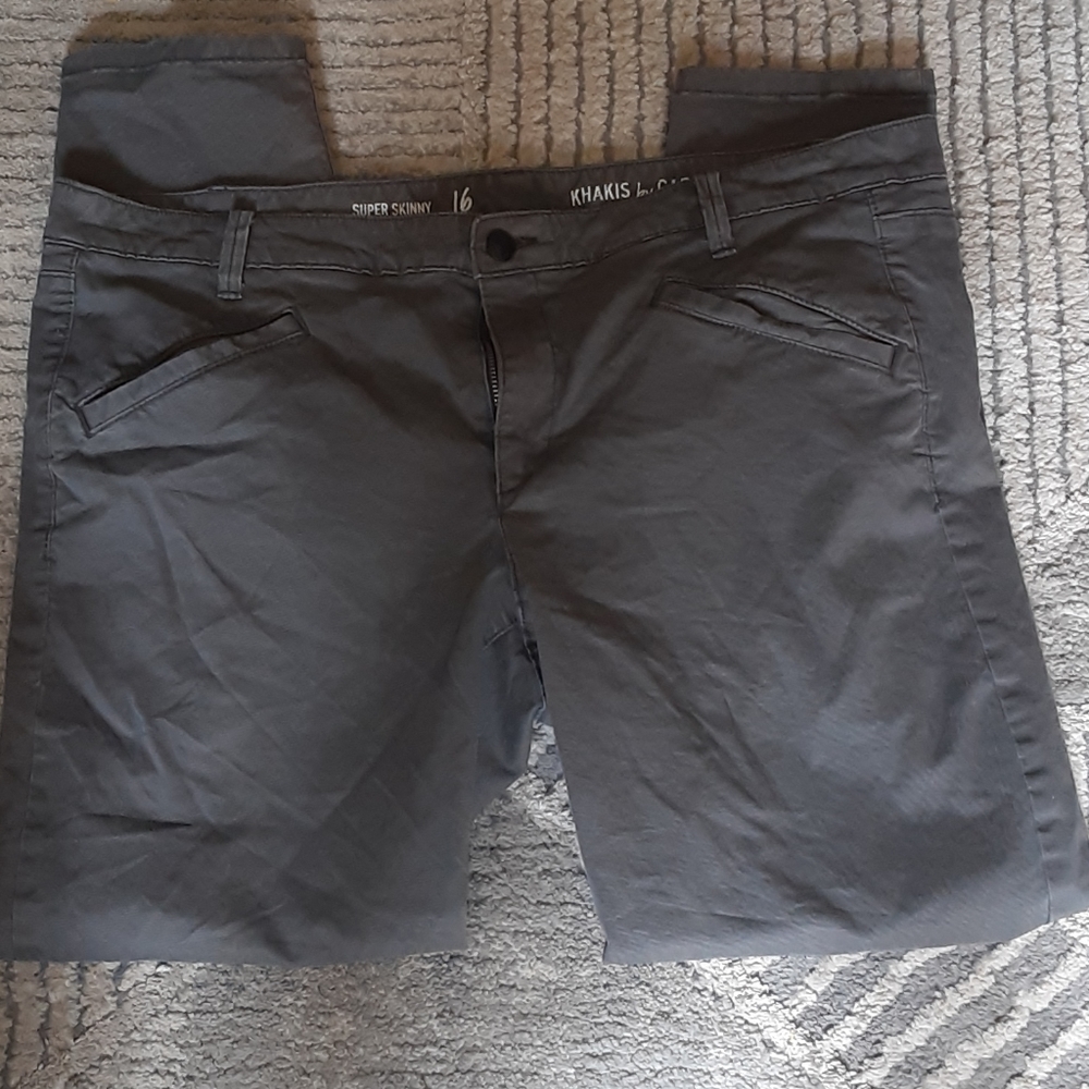 Gap Khakis